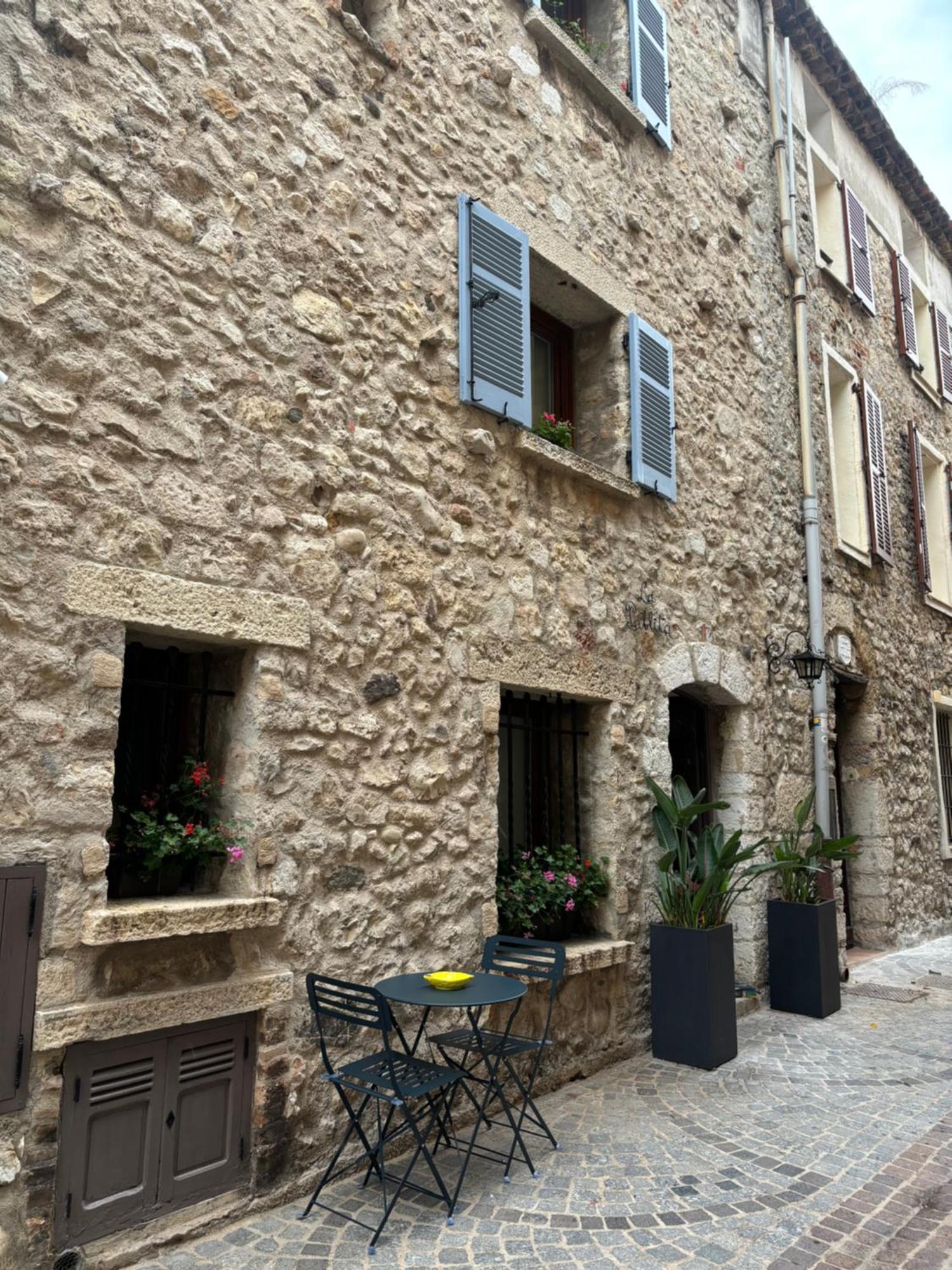 Appartement La Pablita, Vieil Antibes, Remparts Extérieur photo