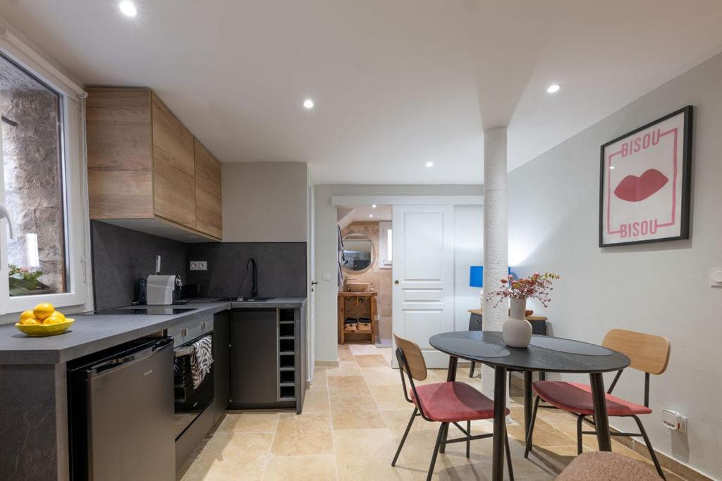 Appartement La Pablita, Vieil Antibes, Remparts Chambre photo